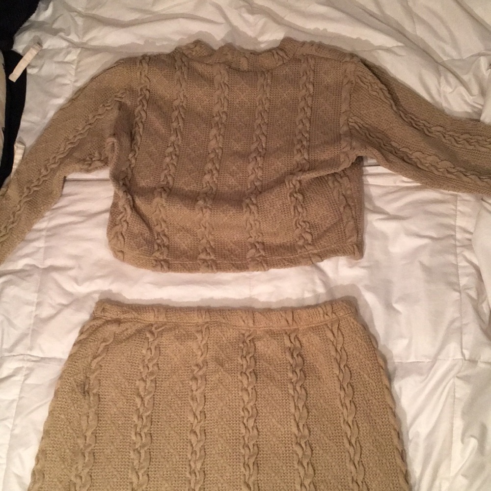 2 piece set